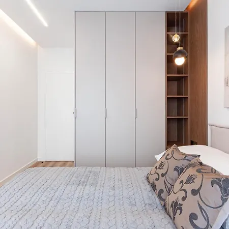 Apartly *