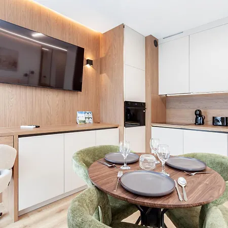 Lägenhet Apartly Szczecin